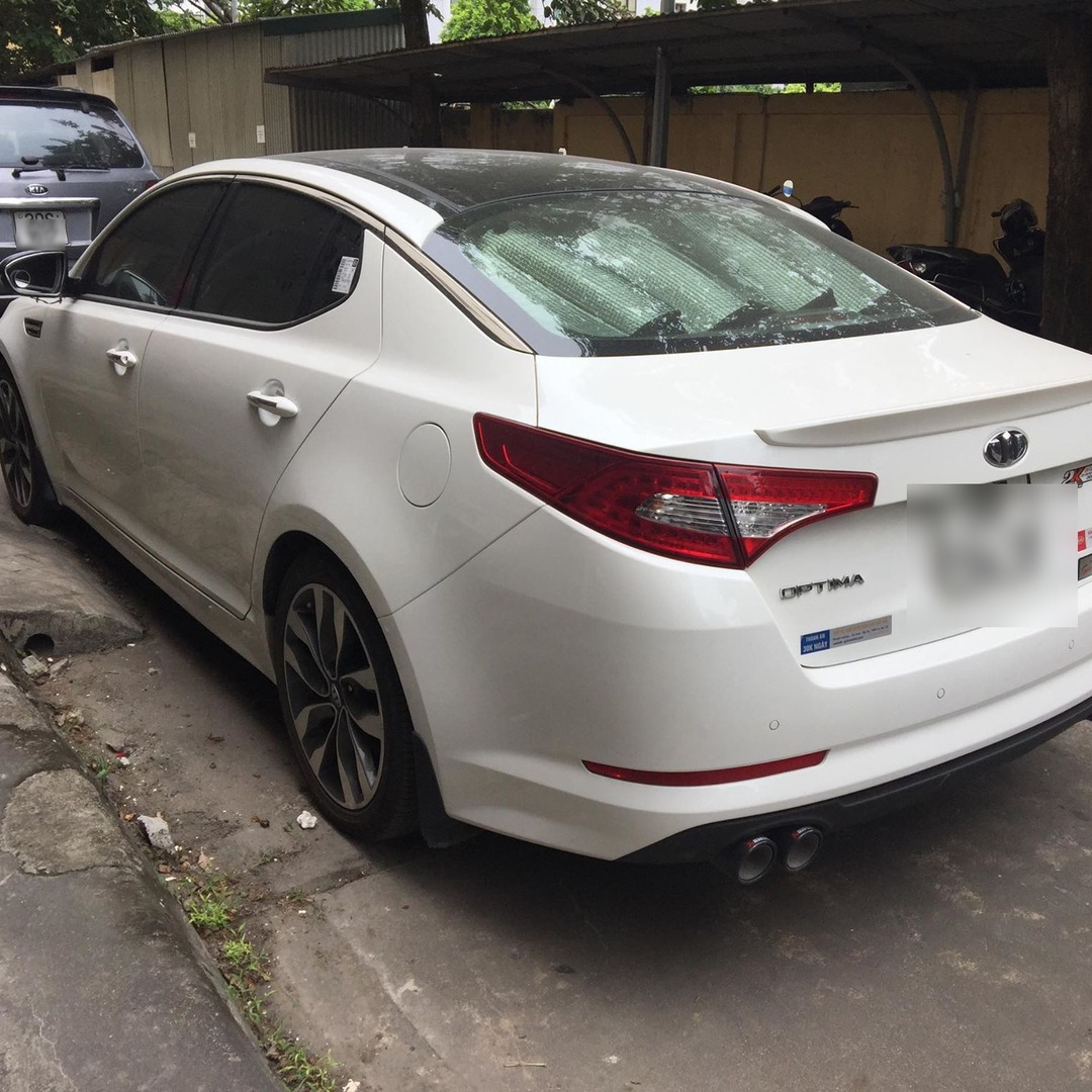 KIA OPTIMA 2009-2014 custom-fit car window sun shades — photo 10