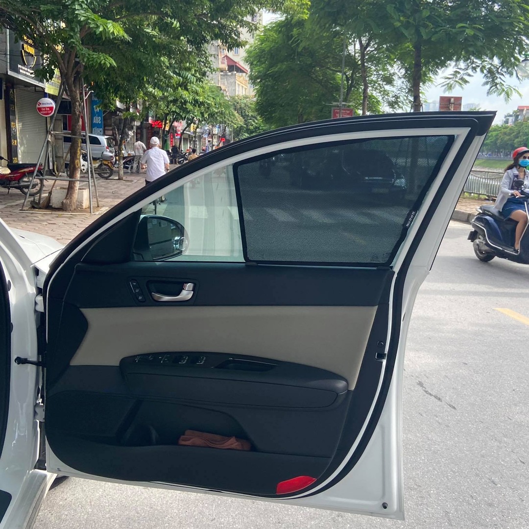 KIA OPTIMA 2015-2020 custom-fit car window sun shades — photo 15