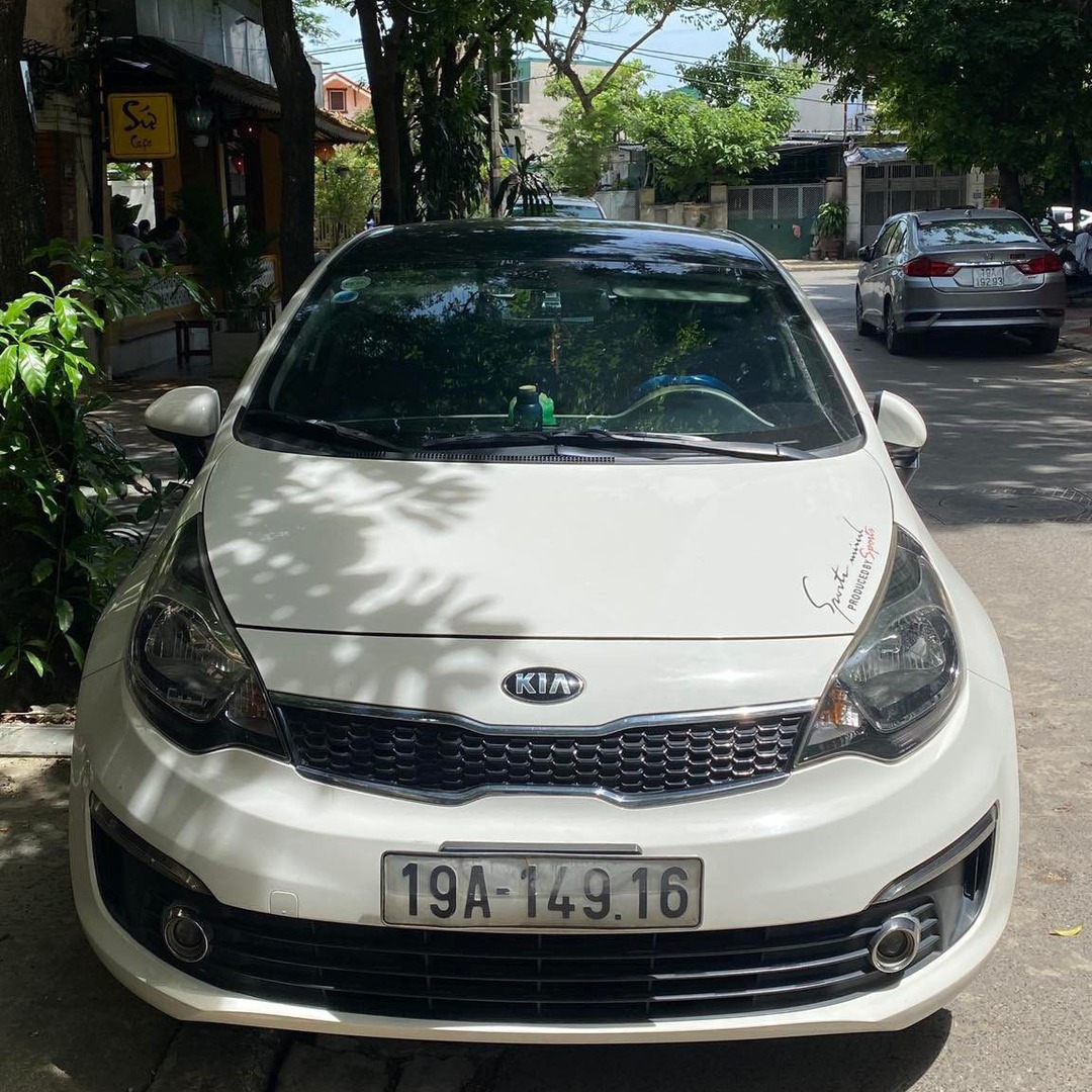 KIA RIO HATCHBACK custom-fit car window sun shades — photo 20