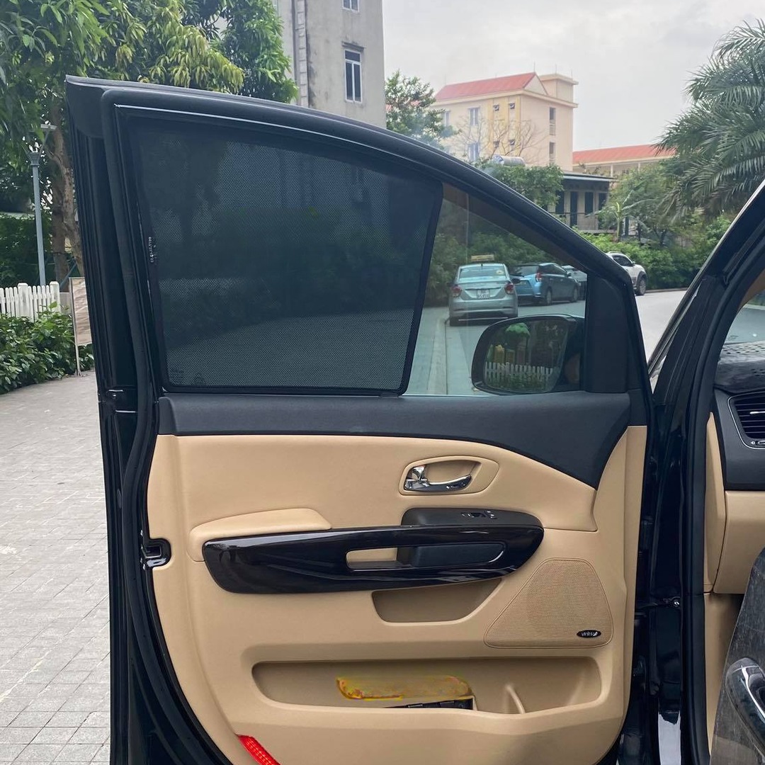KIA GRAND CARNIVAL custom-fit car window sun shades — photo 4