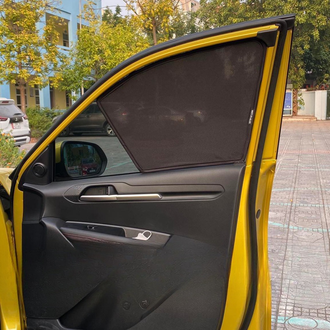 KIA SONET custom-fit car window sun shades — photo 6