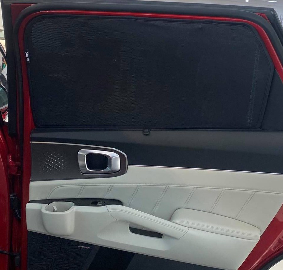 Kia Sorento MQ4 SUV 2020-2026 car window sun shades — photo 3