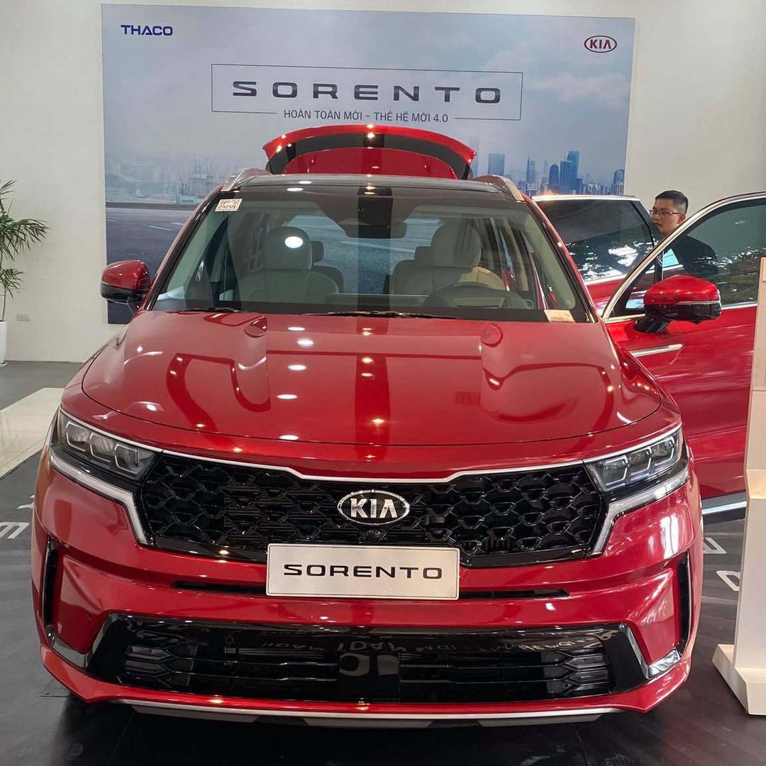 KIA SORENTO 2021-2025 custom-fit car window sun shades — photo 1