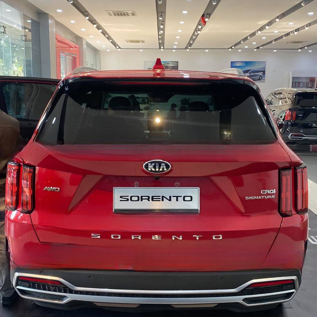 KIA SORENTO 2021-2025 custom-fit car window sun shades — photo 4