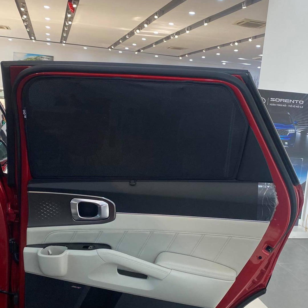 KIA SORENTO 2021-2025 custom-fit car window sun shades — photo 5