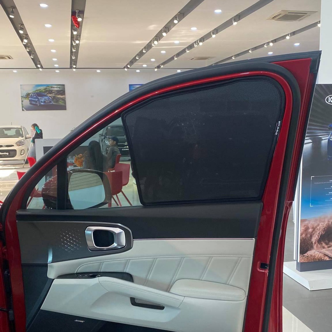 KIA SORENTO 2021-2025 custom-fit car window sun shades — photo 6