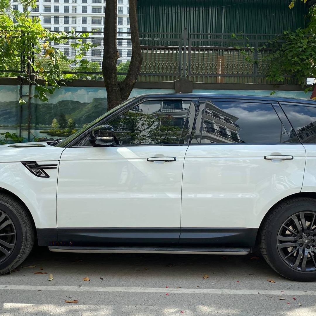 LAND ROVER RANGE ROVER SPORT custom-fit car window sun shades — photo 7