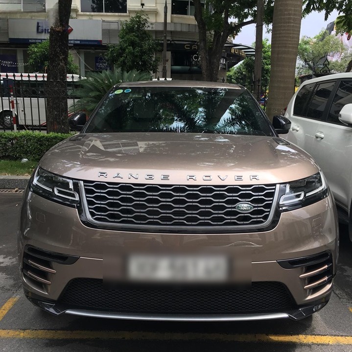 LAND ROVER RANGE ROVER VELAR 2016-2019 custom-fit car window sun shades — photo 1