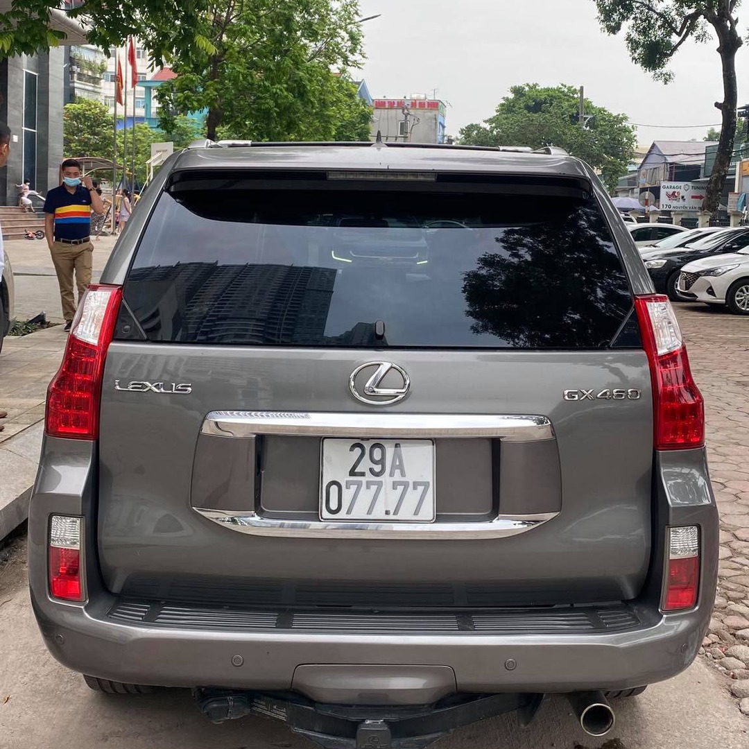 LEXUS GX460 custom-fit car window sun shades — photo 10