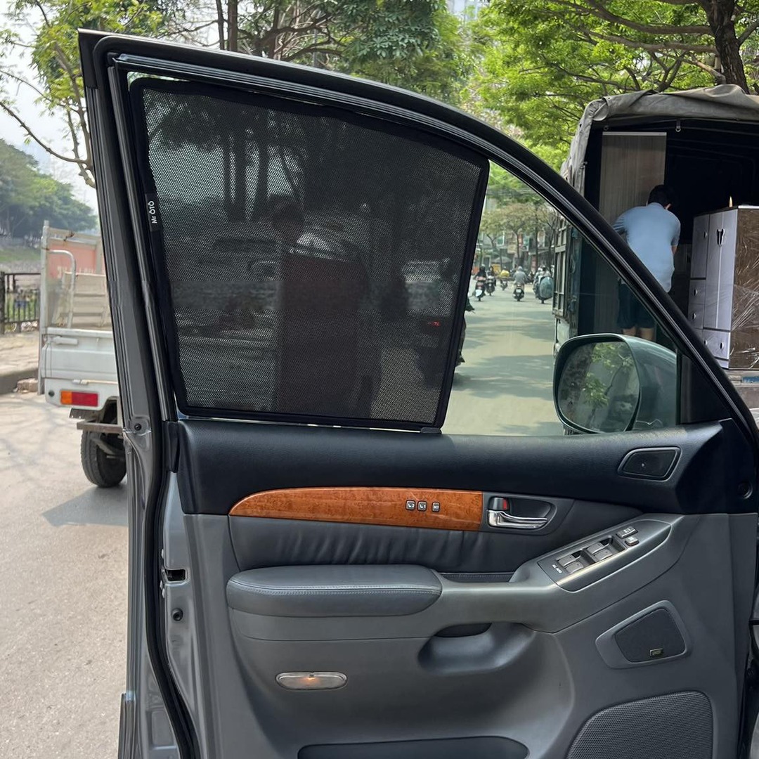 LEXUS GX470 custom-fit car window sun shades — photo 3