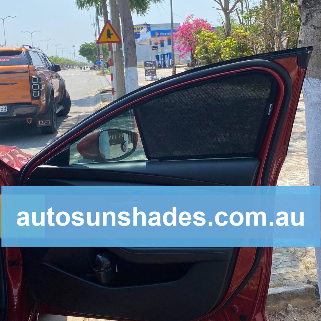 MAZDA 3 SEDAN 2020-2025 car window sun shades — photo 8