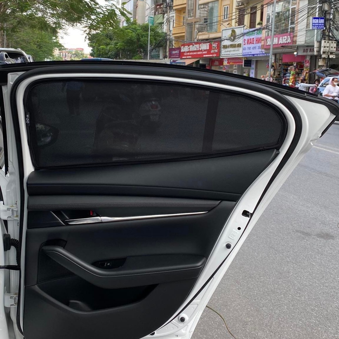 MAZDA 3 SEDAN 2020-2025 car window sun shades — photo 10