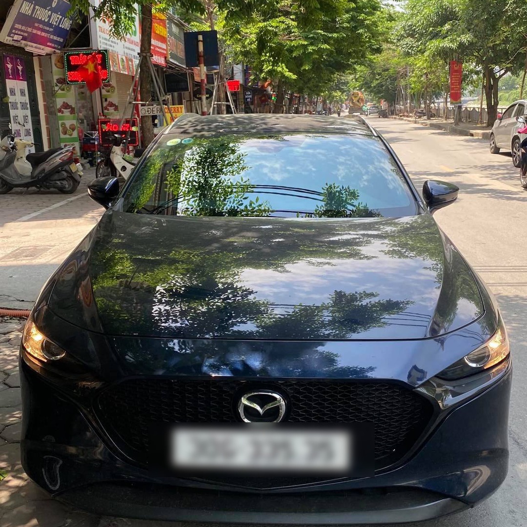 MAZDA 3 SPORT 2021-2025 custom-fit car window sun shades — photo 1