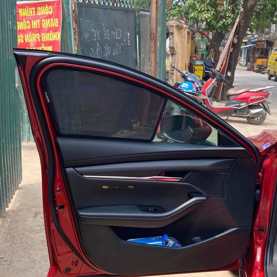 MAZDA 3 SPORT 2021-2025 custom-fit car window sun shades — photo 9