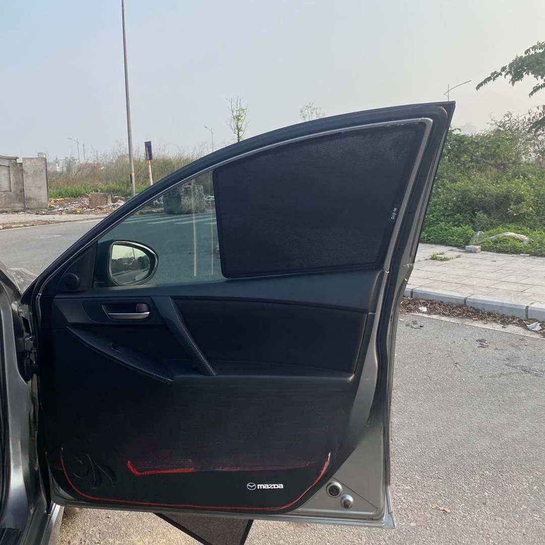 MAZDA 3S (Smile Facelift) 2009-2014 custom-fit car window sun shades — photo 5