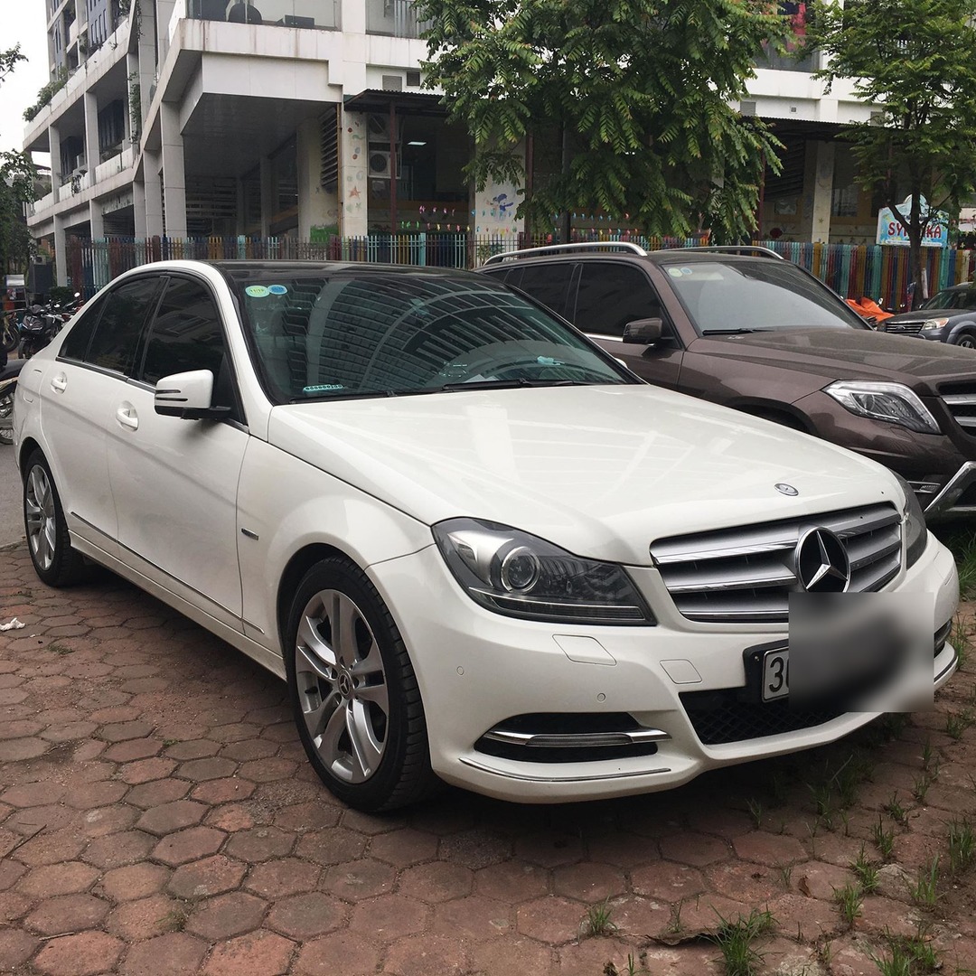 MERCEDES C200 2008-2015 car window sun shades — photo 2