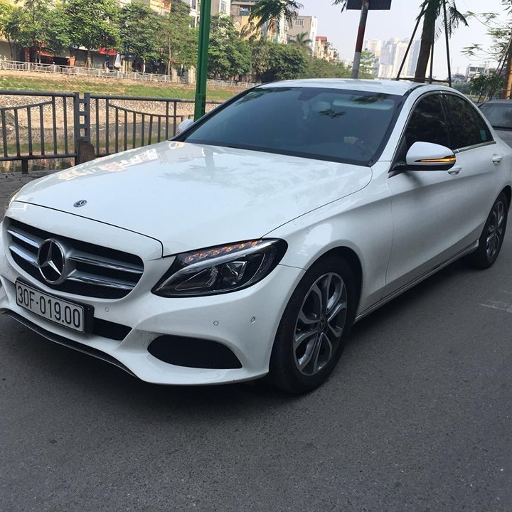 MERCEDES C200 2016-2021 custom-fit car window sun shades — photo 4