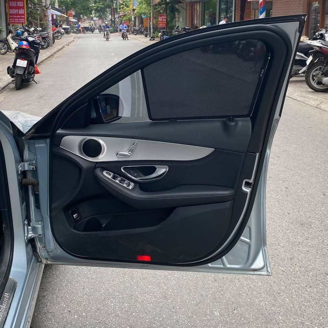 MERCEDES C200 2016-2021 custom-fit car window sun shades — photo 12