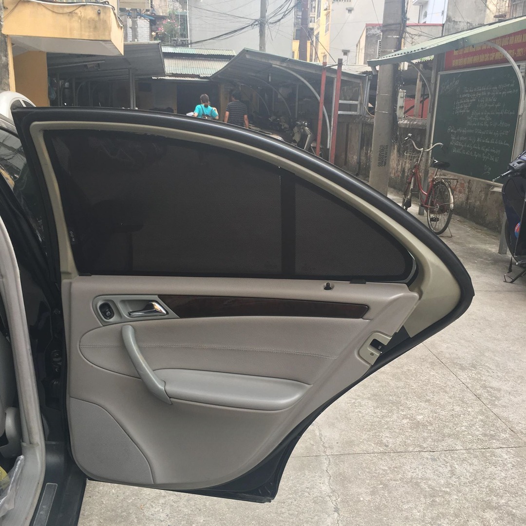 MERCEDES C200 W203 2000-2007 car window sun shades — photo 3