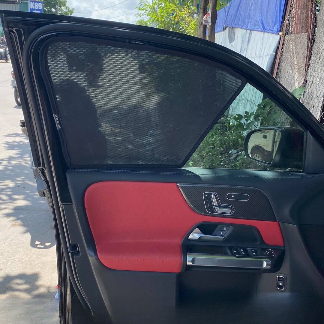 MERCEDES GLB custom-fit car window sun shades — photo 3