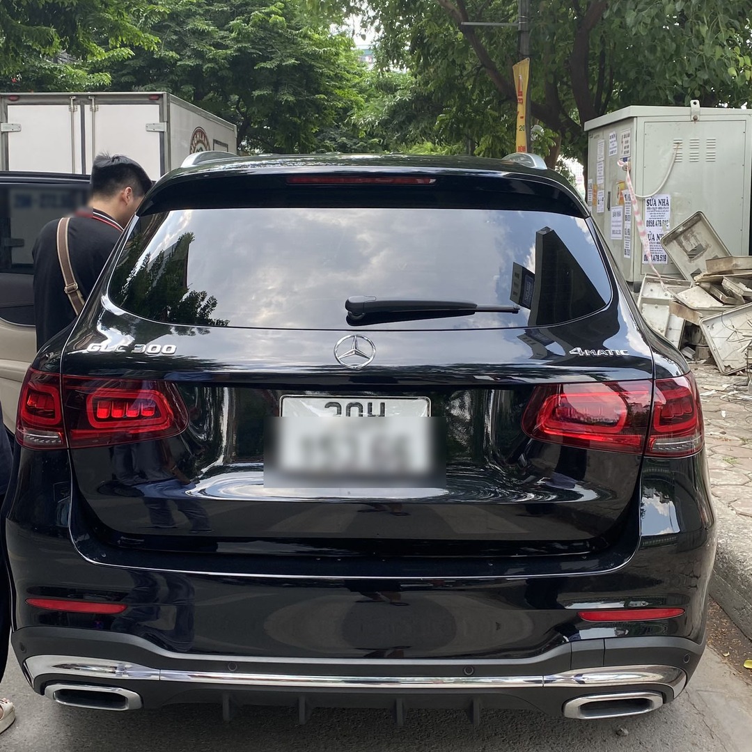 MERCEDES GLC 2016-2022 custom-fit car window sun shades — photo 13
