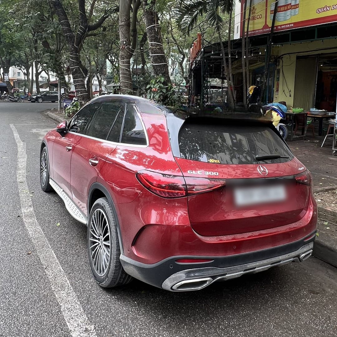 MERCEDES GLC 2023-2025 custom-fit car window sun shades — photo 4