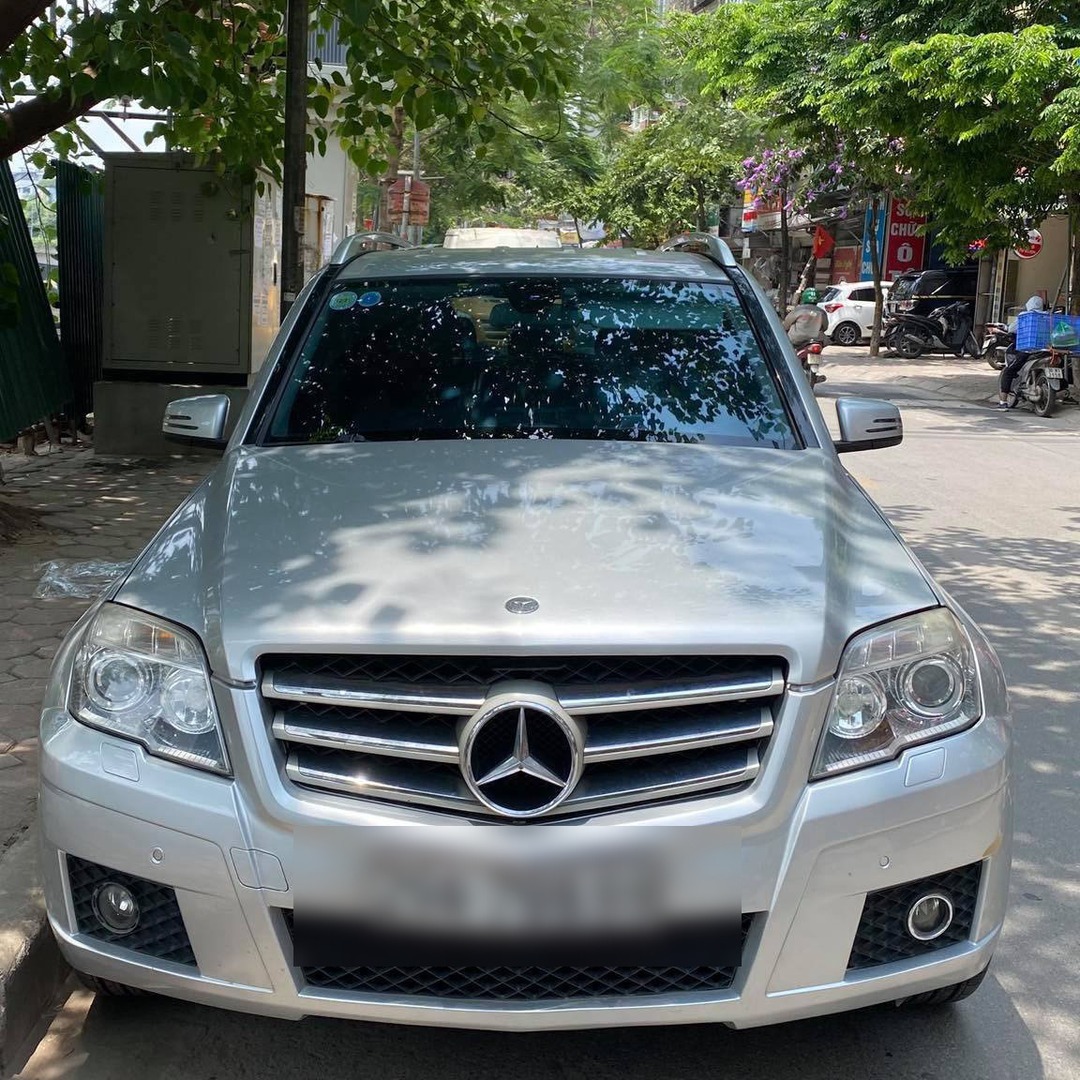 MERCEDES GLK 2012 custom-fit car window sun shades — photo 1