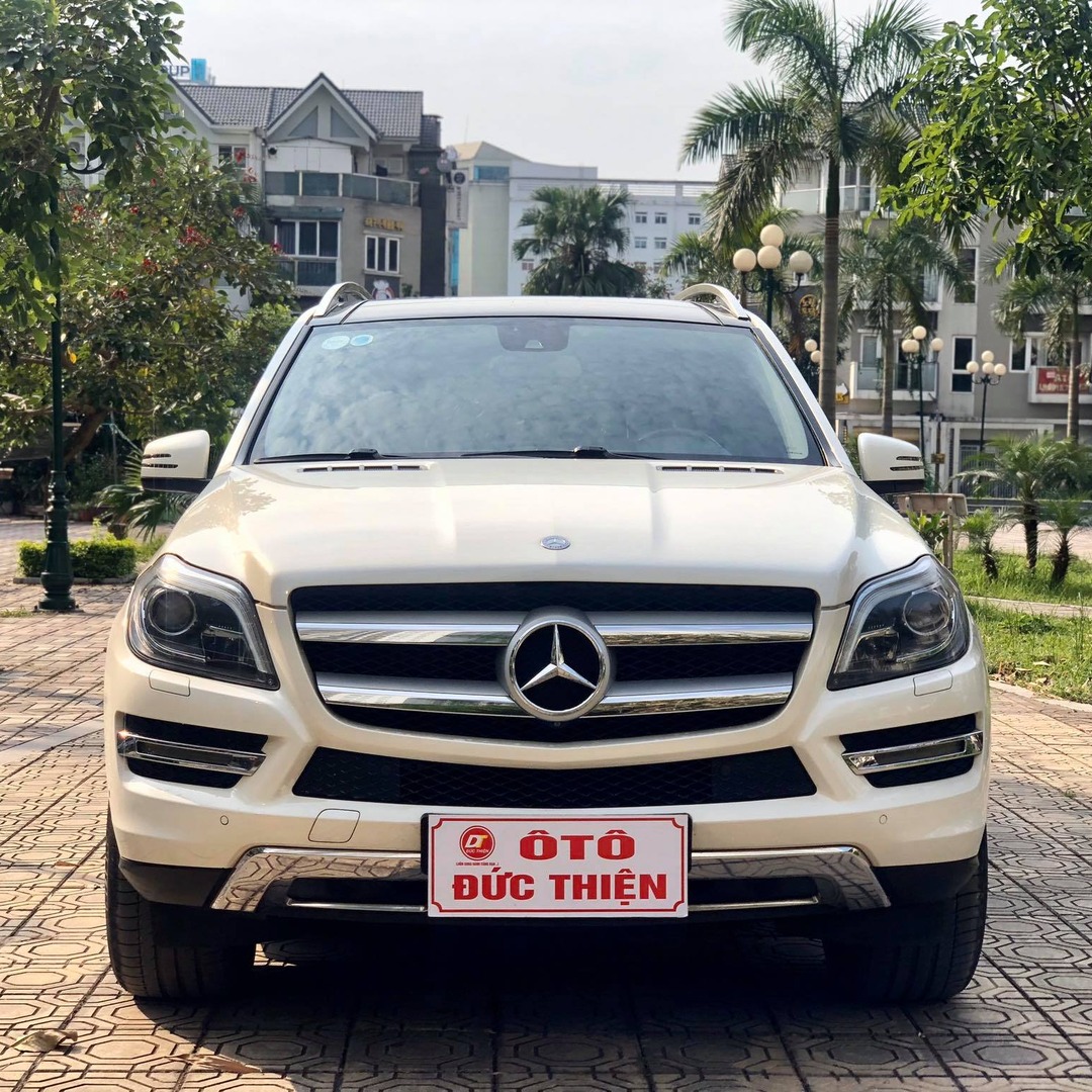 MERCEDES GLS 400 car window sun shades — photo 2