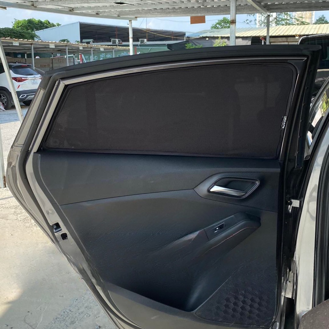 MG MG5 2022-2025 car window sun shades — photo 9