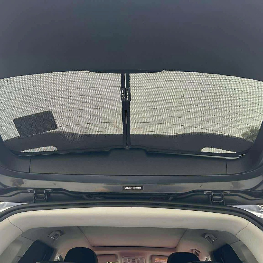 MG RX5 custom-fit car window sun shades — photo 8