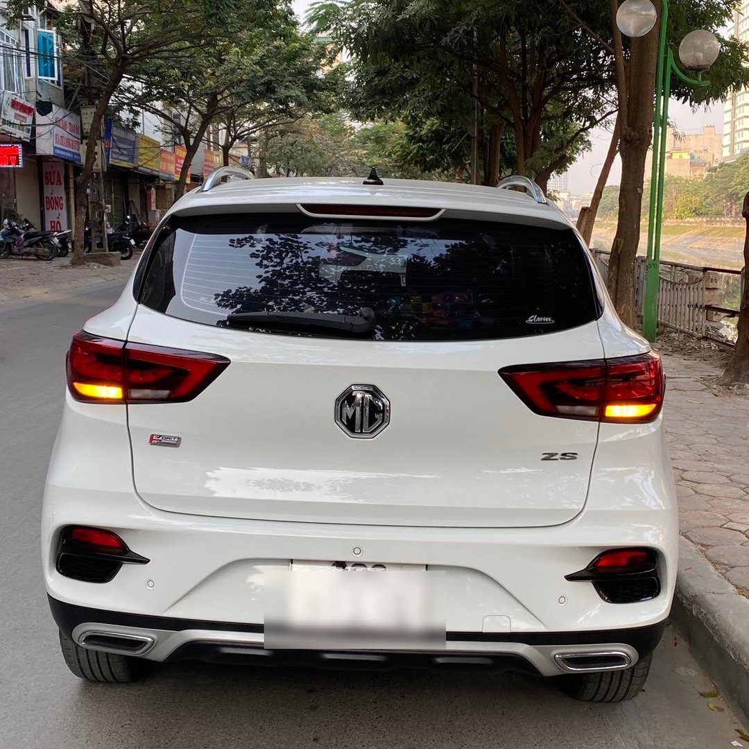 MG ZS custom-fit car window sun shades — photo 7