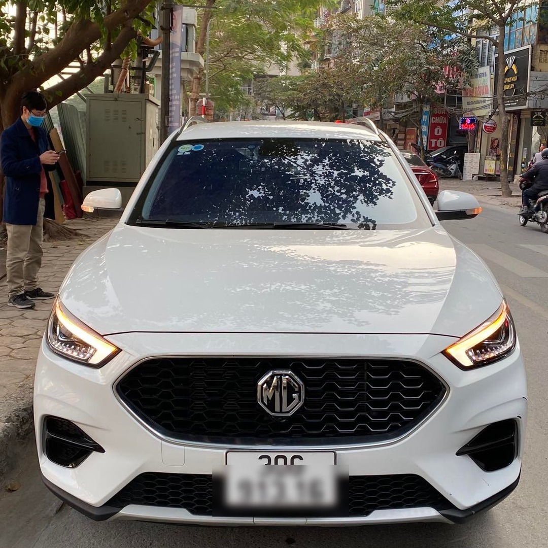 MG ZS custom-fit car window sun shades — photo 9