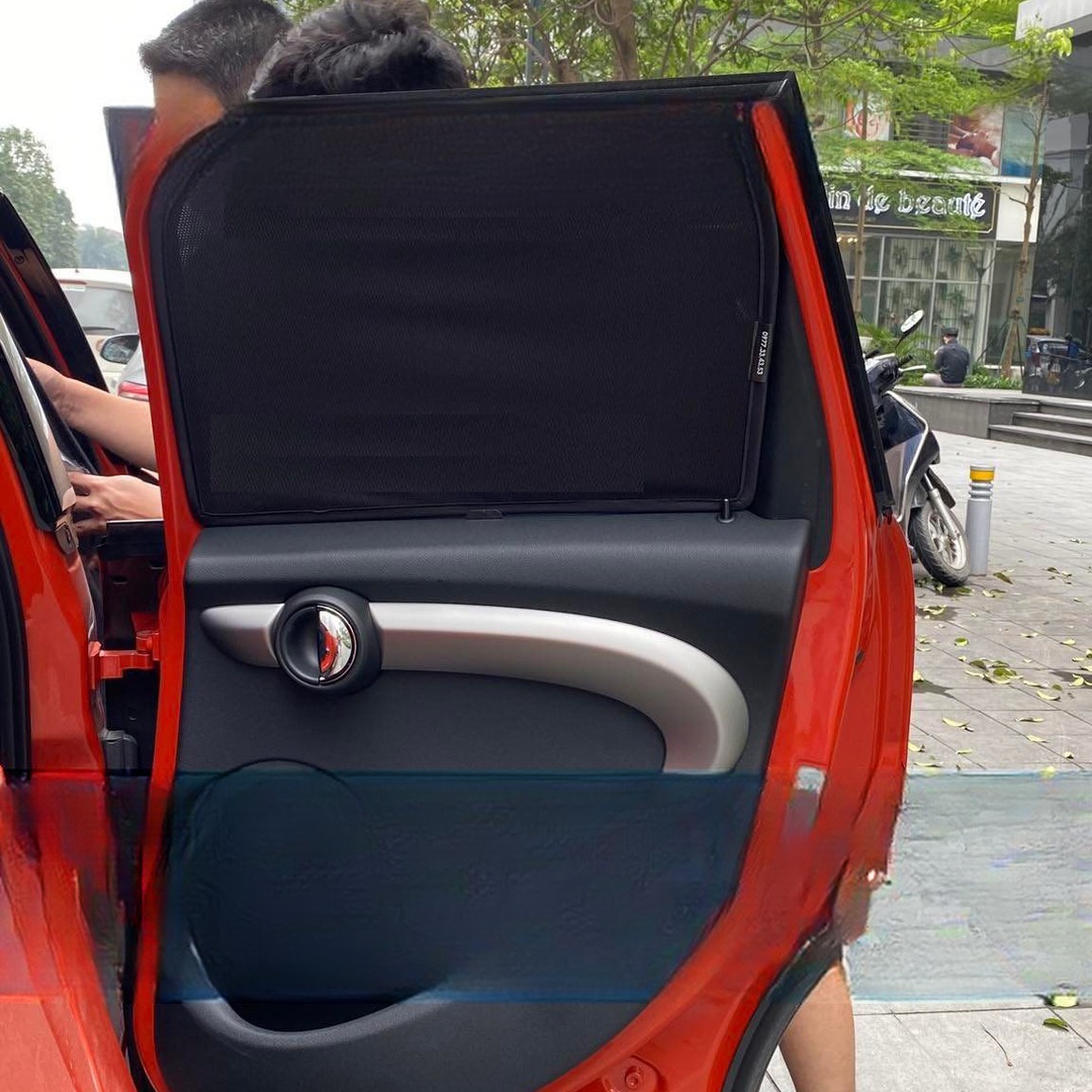 MINI COOPER ONE 2010 car window sun shades — photo 6