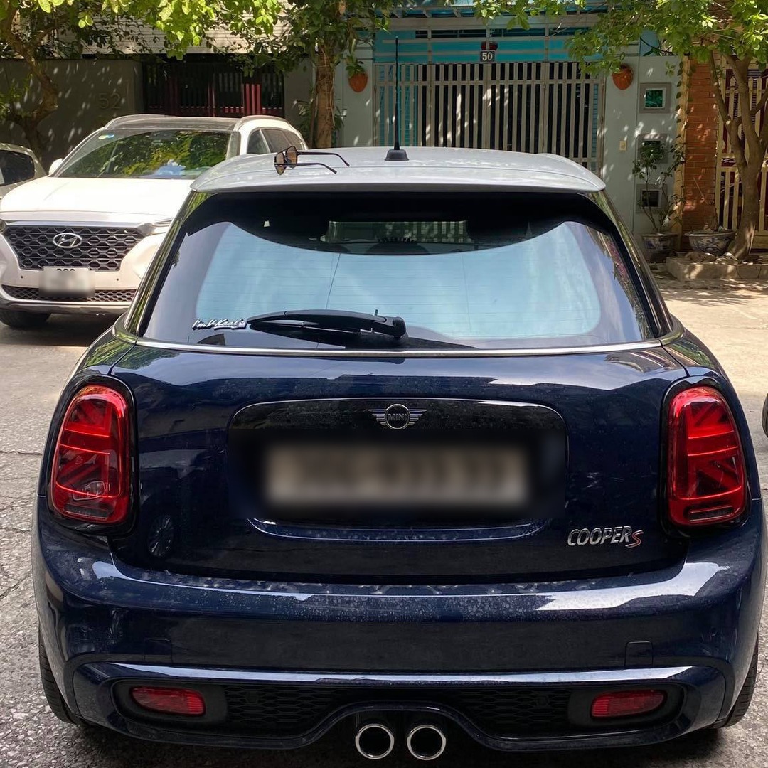 MINI COUNTRYMAN S 2017-2022 custom-fit car window sun shades — photo 1