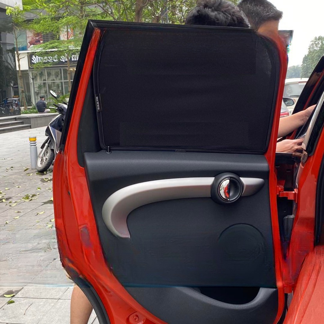 Custom-fit sun shades fitted to a MINI COOPER ONE 2010
