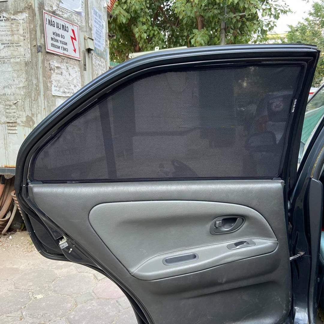 MITSUBISHI LANCER custom-fit car window sun shades — photo 5