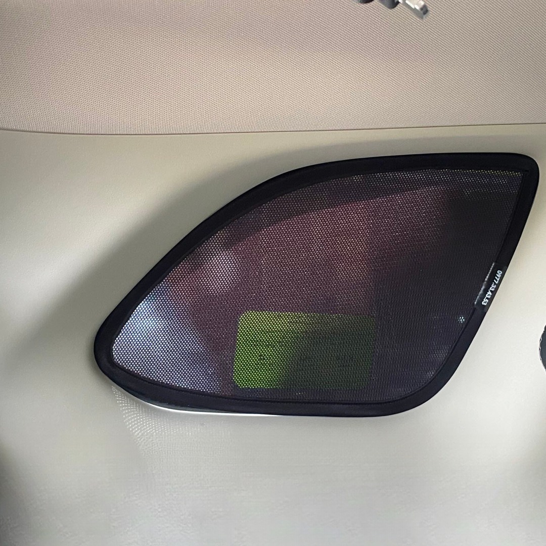 MITSUBISHI OUTLANDER custom-fit car window sun shades — photo 7