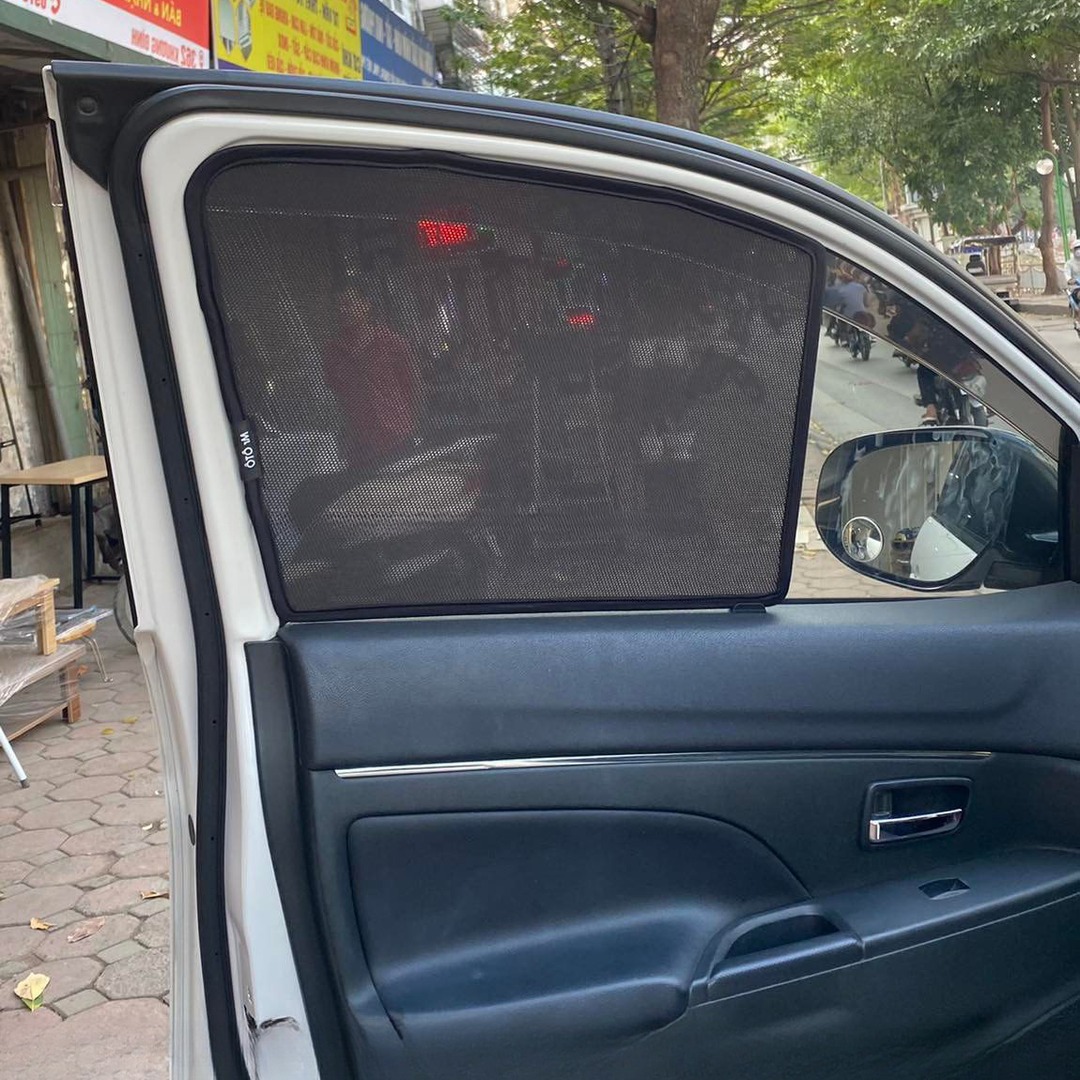MITSUBISHI OUTLANDER custom-fit car window sun shades — photo 17