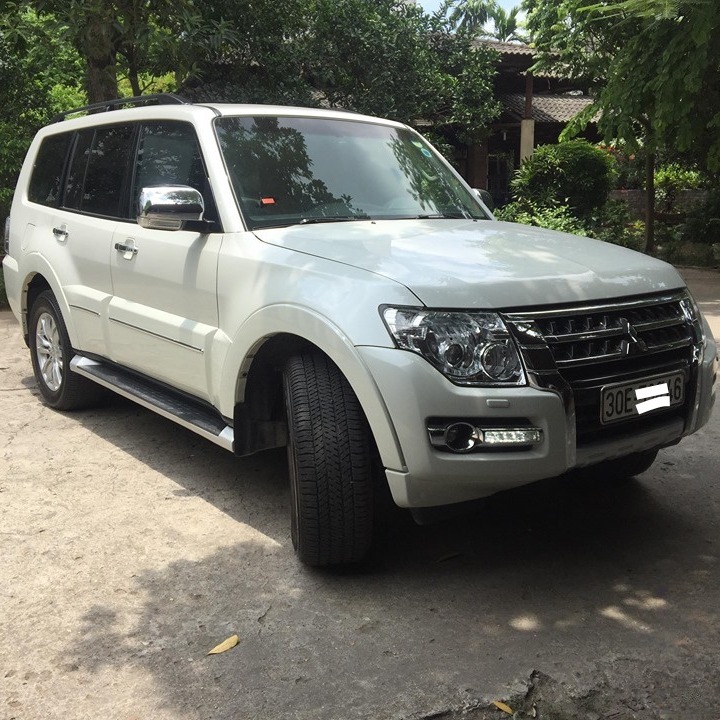 MITSUBISHI PAJERO V93 2015-2019 custom-fit car window sun shades — photo 4
