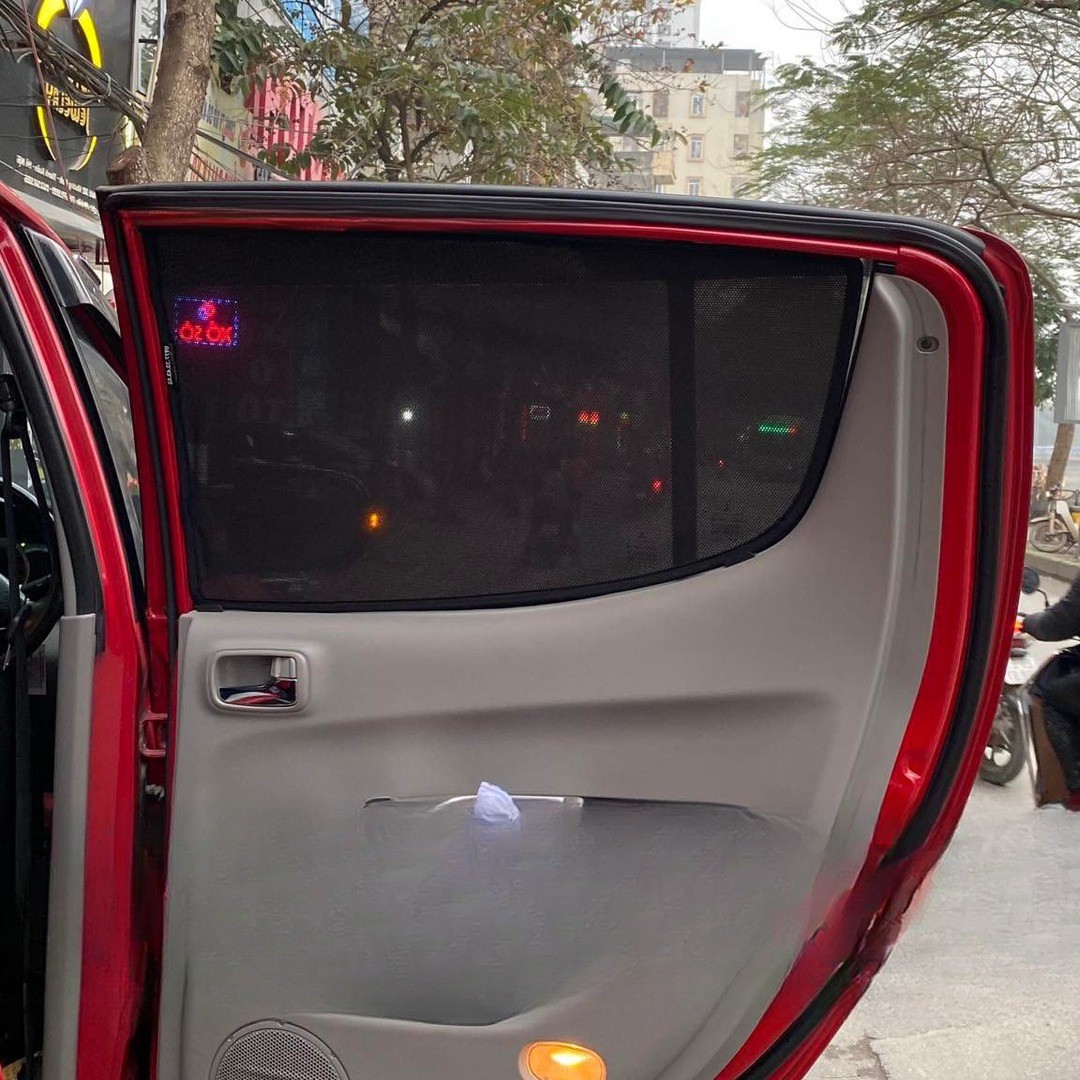 Mitsubishi Triton ML/MN Ute 2006-2015 car window sun shades — photo 4