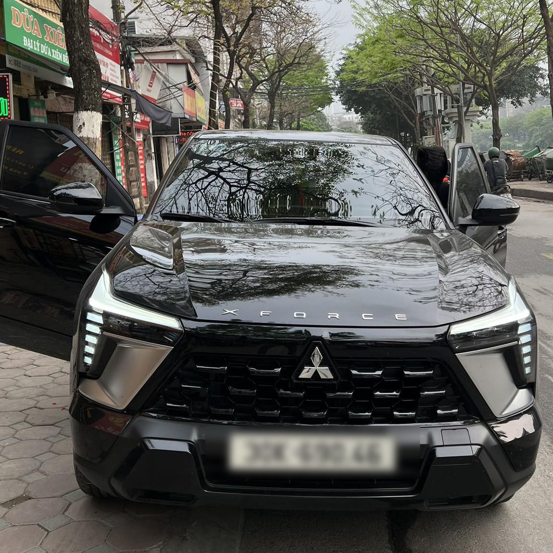 MITSUBISHI XFORCE custom-fit car window sun shades — photo 7