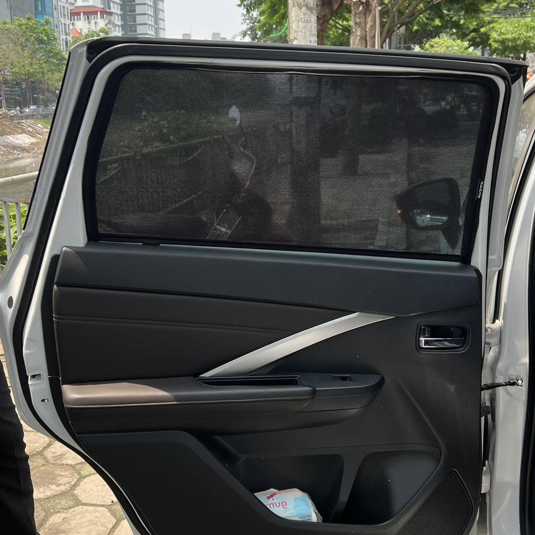 MITSUBISHI XPANDER car window sun shades — photo 9