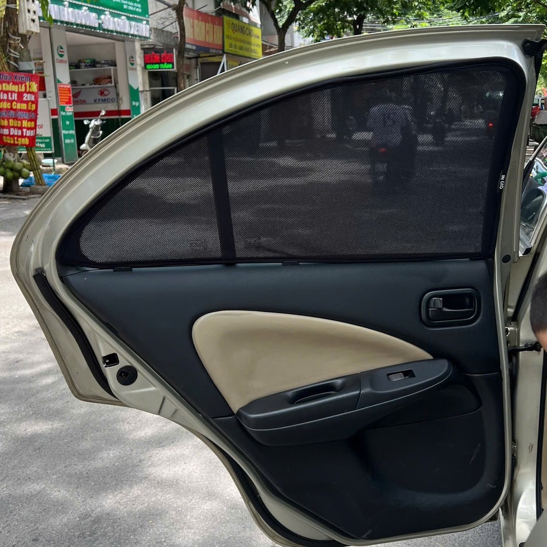 Nissan Pulsar N16 Sedan 2000-2005 car window sun shades — photo 2