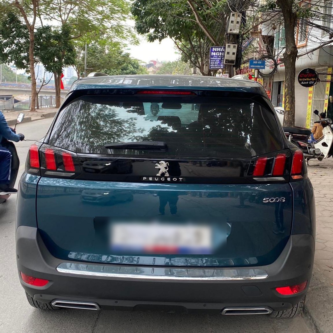PEUGEOT 5008 custom-fit car window sun shades — photo 8