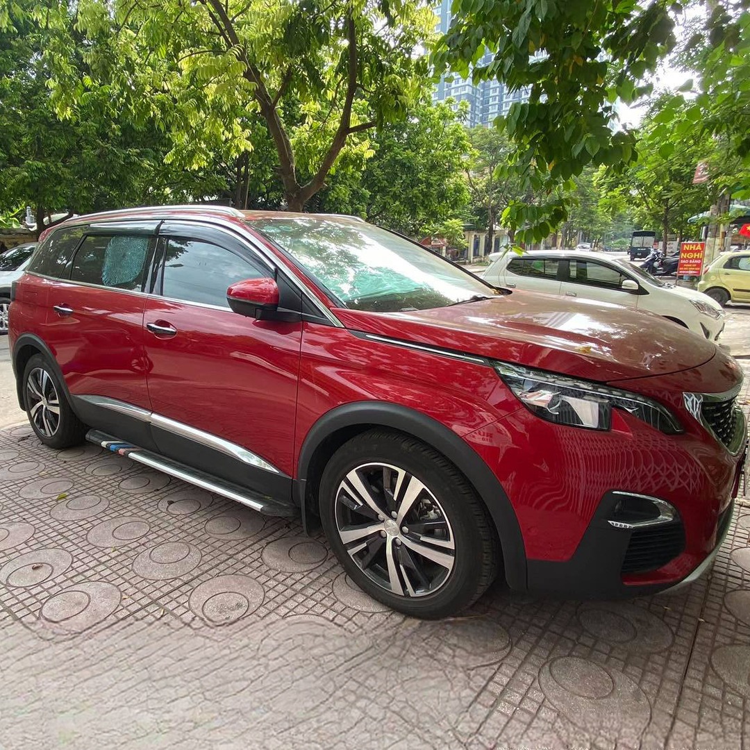 PEUGEOT 5008 custom-fit car window sun shades — photo 13