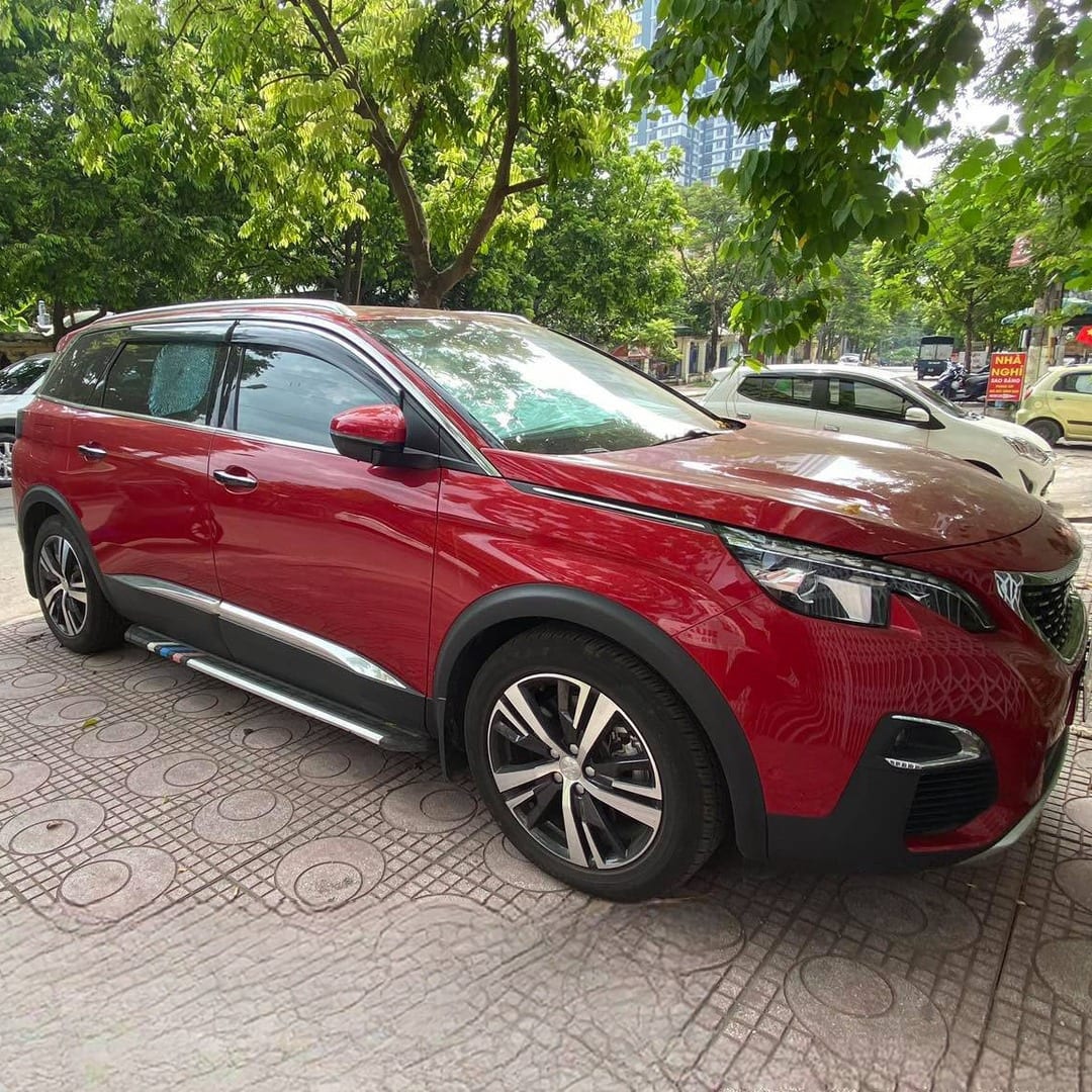 PEUGEOT 5008 custom-fit car window sun shades — photo 13
