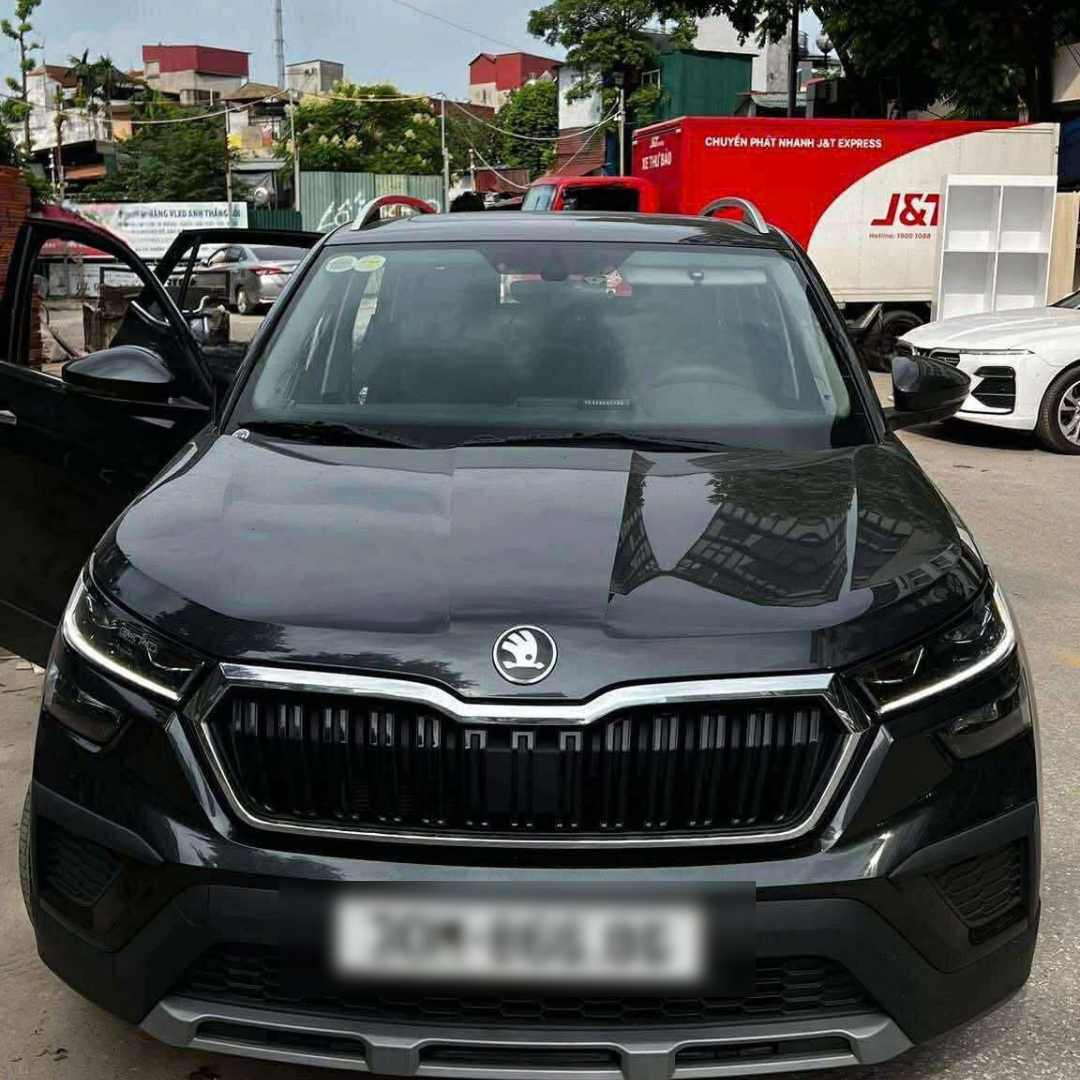 SKODA KUSHAQ custom-fit car window sun shades — photo 1