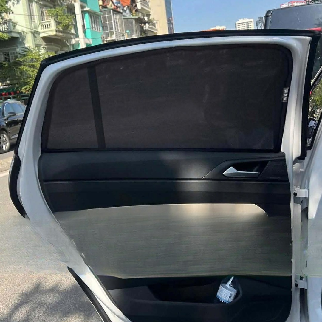 Custom-fit sun shades fitted to a SKODA SLAVIA
