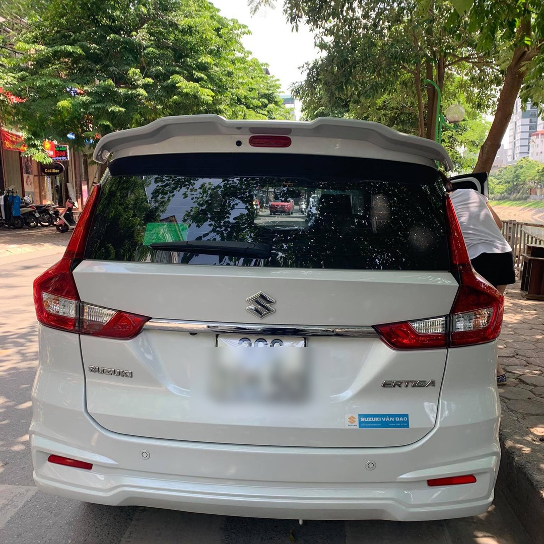 SUZUKI ERTIGA 2019-2025 custom-fit car window sun shades — photo 2