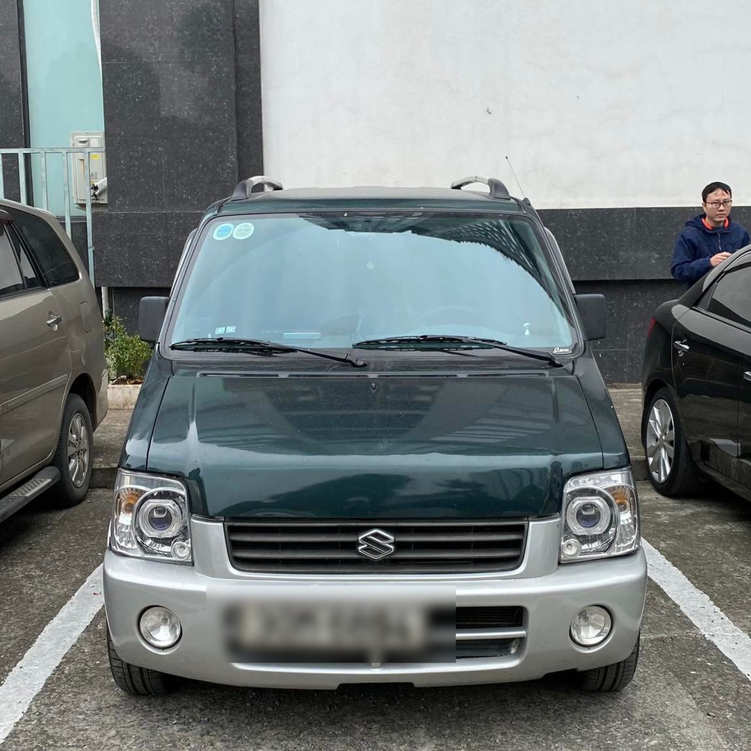 SUZUKI WAGON custom-fit car window sun shades — photo 1